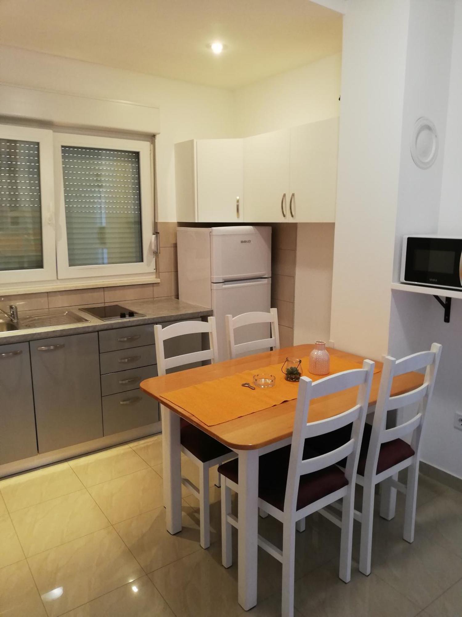 Apartments Jure Miljak Podstrana Exterior foto